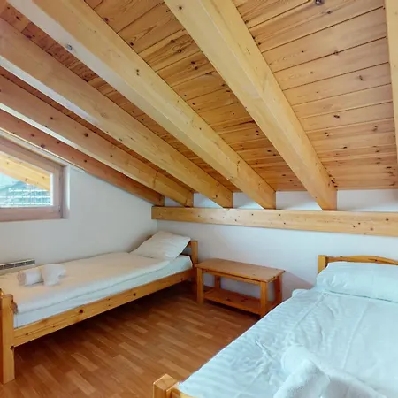 Pracondu Outdoor & Fun Duplex Apartment *